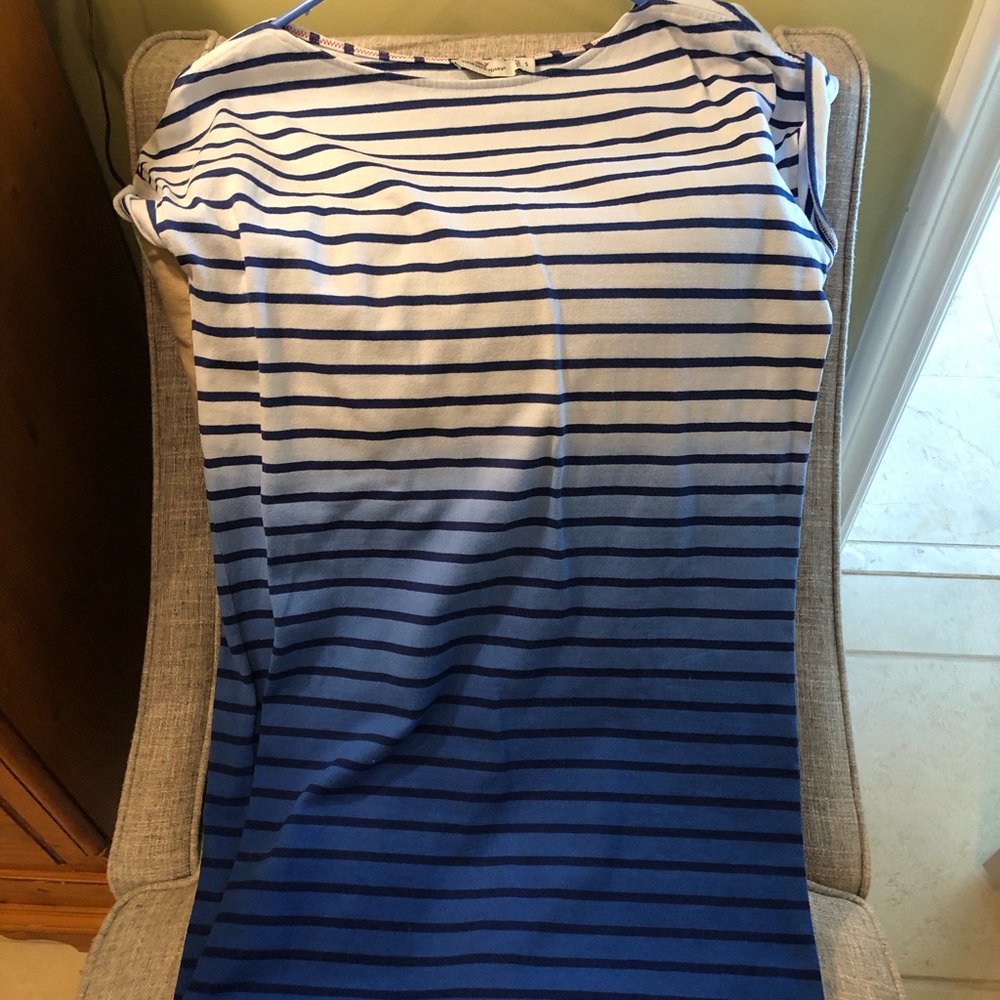 Vineyard vines dress